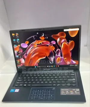 New Laptop Asus 16GB Intel Core 5 SSD 512GB