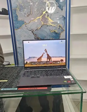New Laptop Lenovo 16GB AMD Ryzen 7 SSD 512GB
