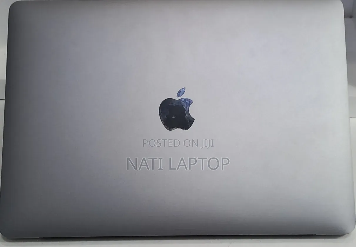 New Laptop Apple MacBook Pro 2020 M1 8GB Apple M1 Pro SSD 256GB
