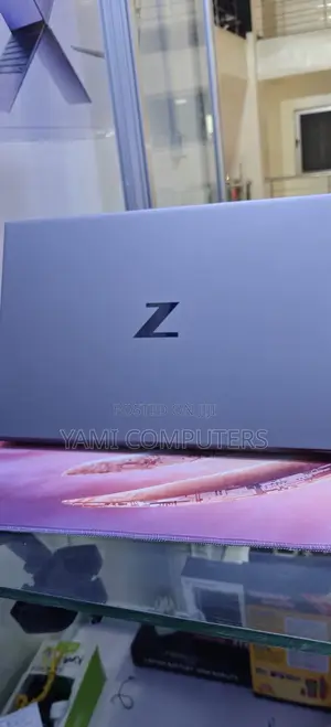 New Laptop HP Zbook Studio G7 32GB Intel Core i7 SSD 512GB