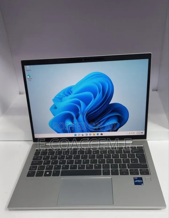 New Laptop HP 16GB Intel Core i5 SSD 512GB