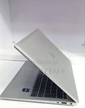 New Laptop HP 16GB Intel Core i5 SSD 512GB
