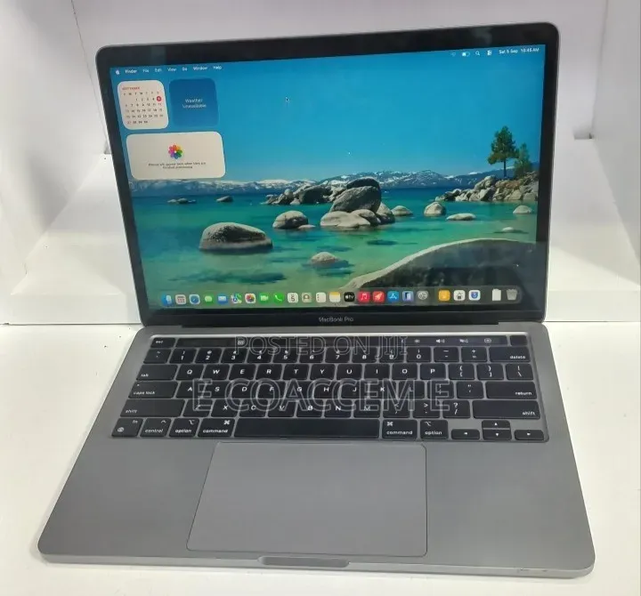 New Laptop Apple MacBook Pro 2020 M1 8GB SSD 256GB