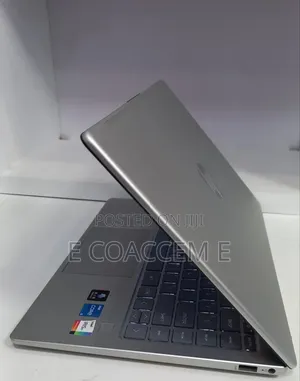 New Laptop HP Stream Notebook 16GB Intel Core i5 SSD 1T