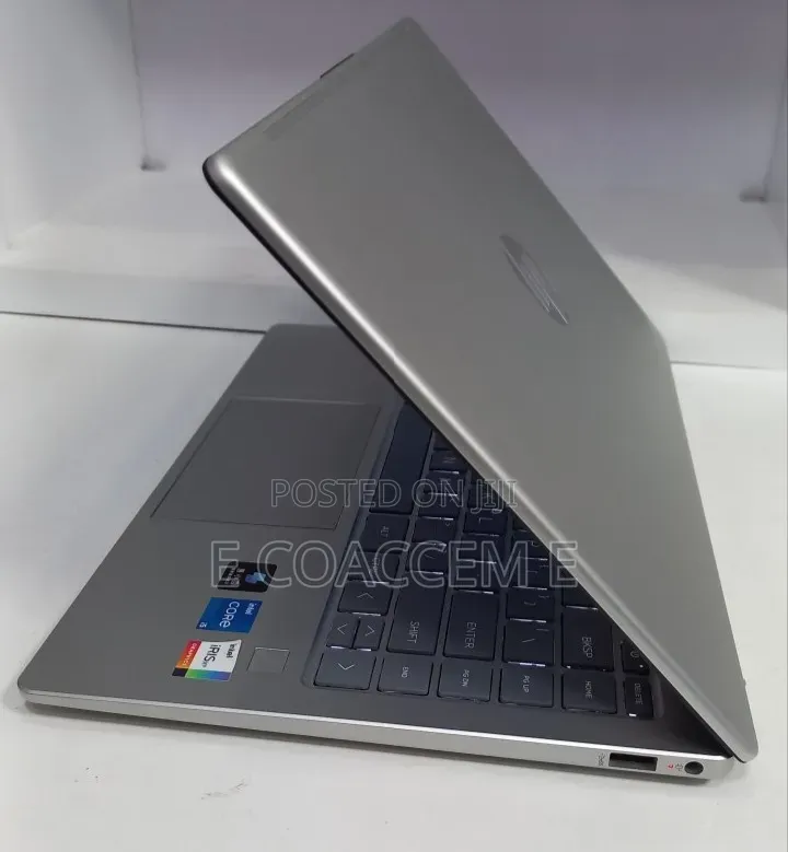 New Laptop HP Stream Notebook 16GB Intel Core i5 SSD 1T