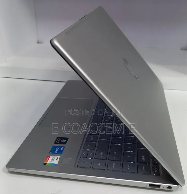New Laptop HP Stream Notebook 16GB Intel Core i5 SSD 1T