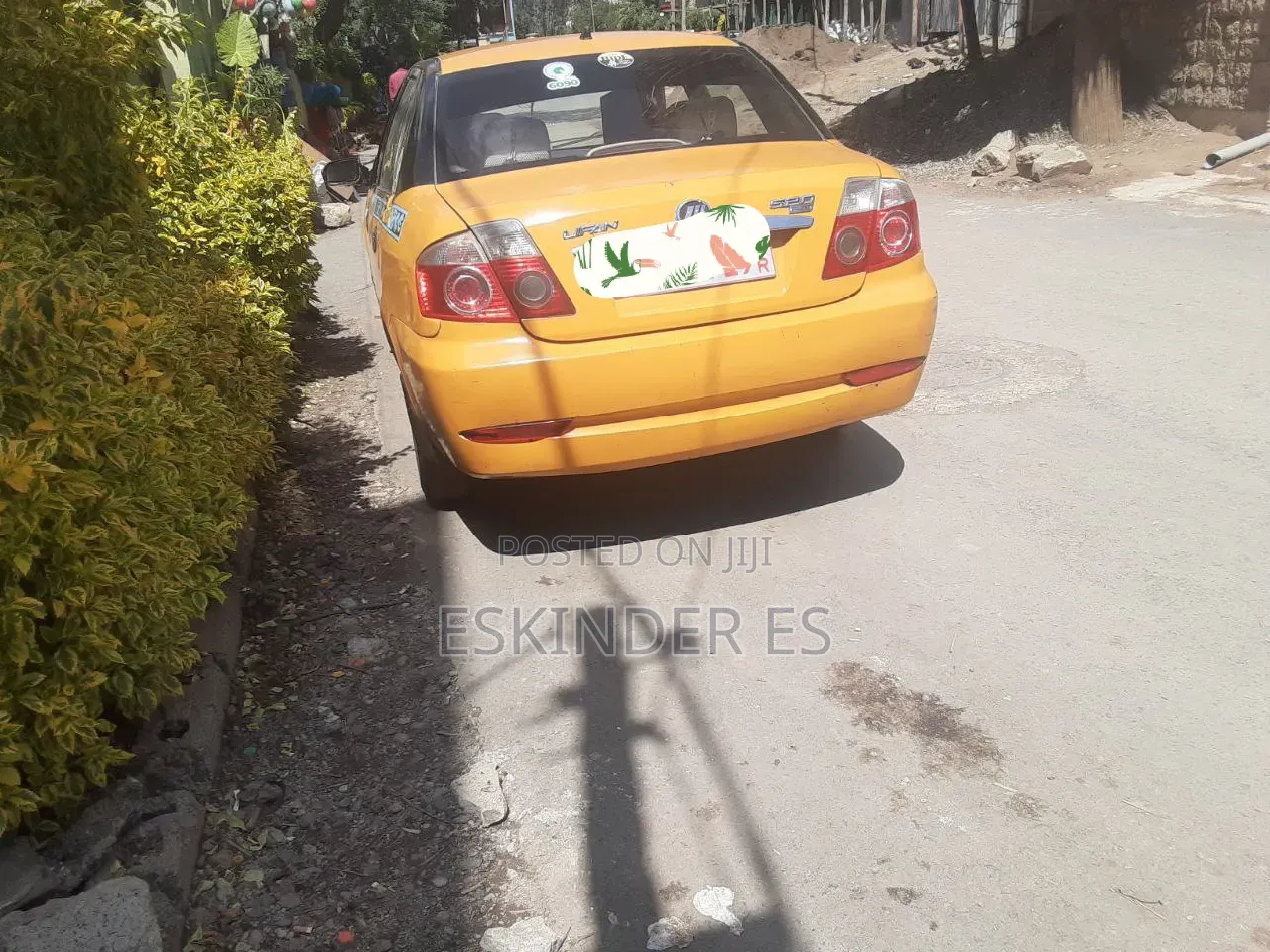 Lifan 520 2010 Yellow