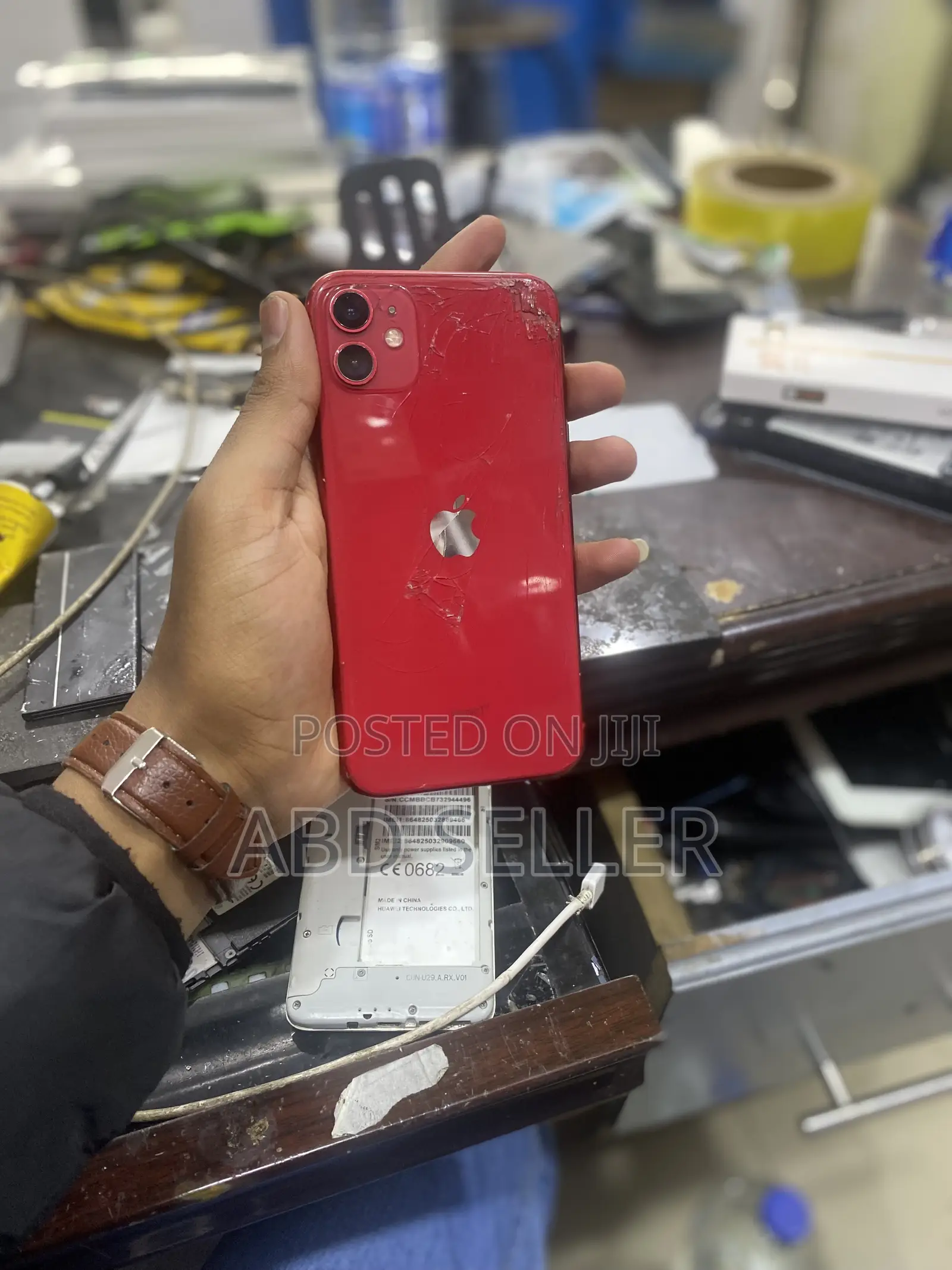 Apple iPhone 11 128 GB Red