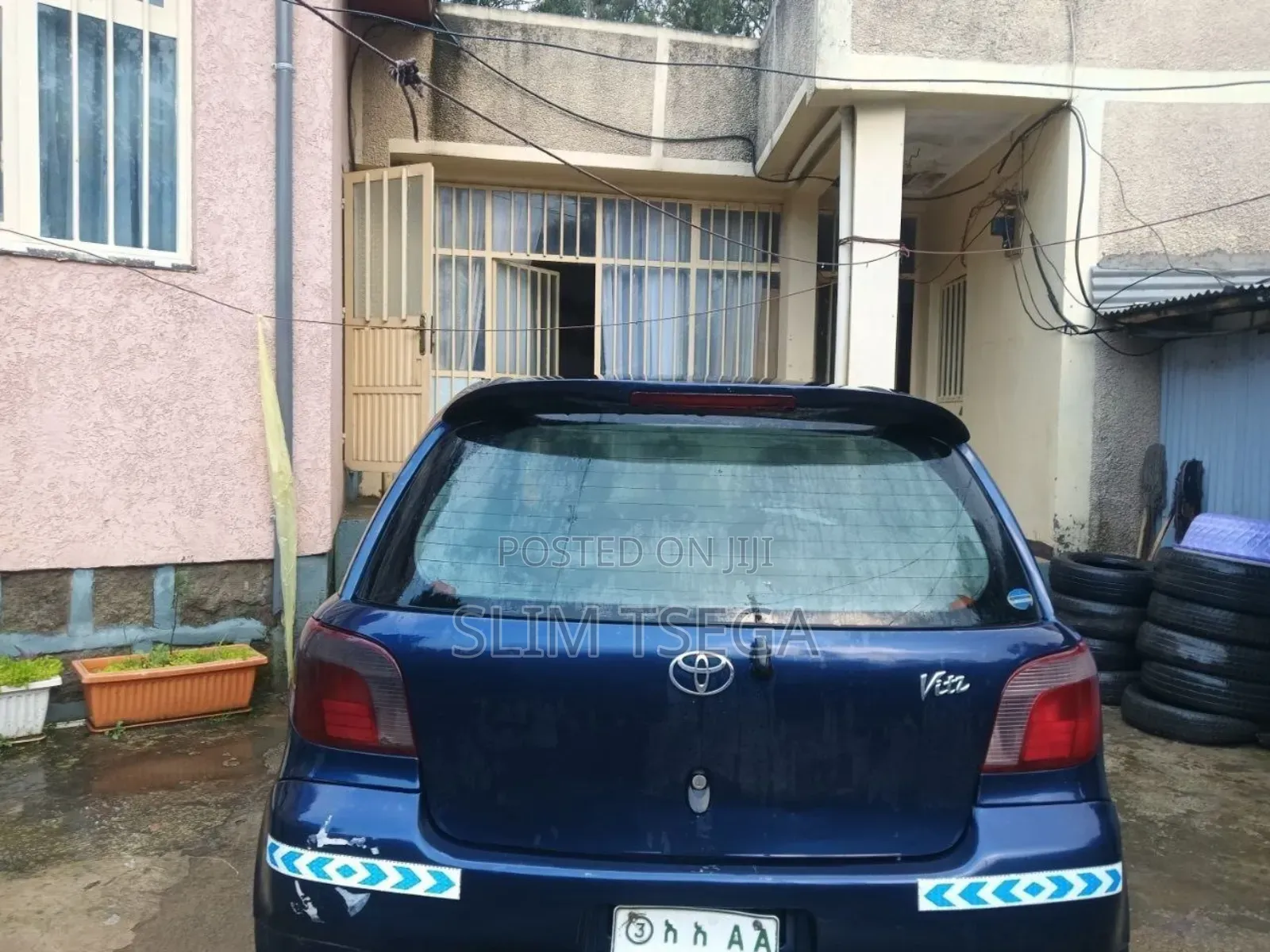 Toyota Vitz 2001 Blue