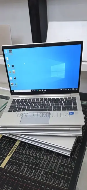 New Laptop HP EliteBook 840 G8 16GB Intel Core i5 SSD 512GB