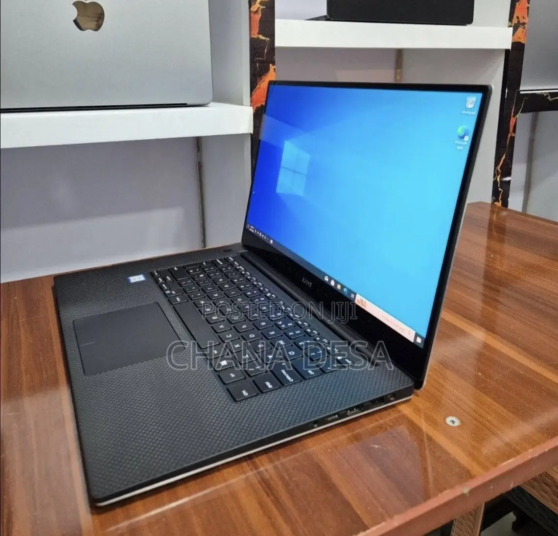 New Laptop Dell XPS 15 16GB Intel Core i7 SSD 512GB