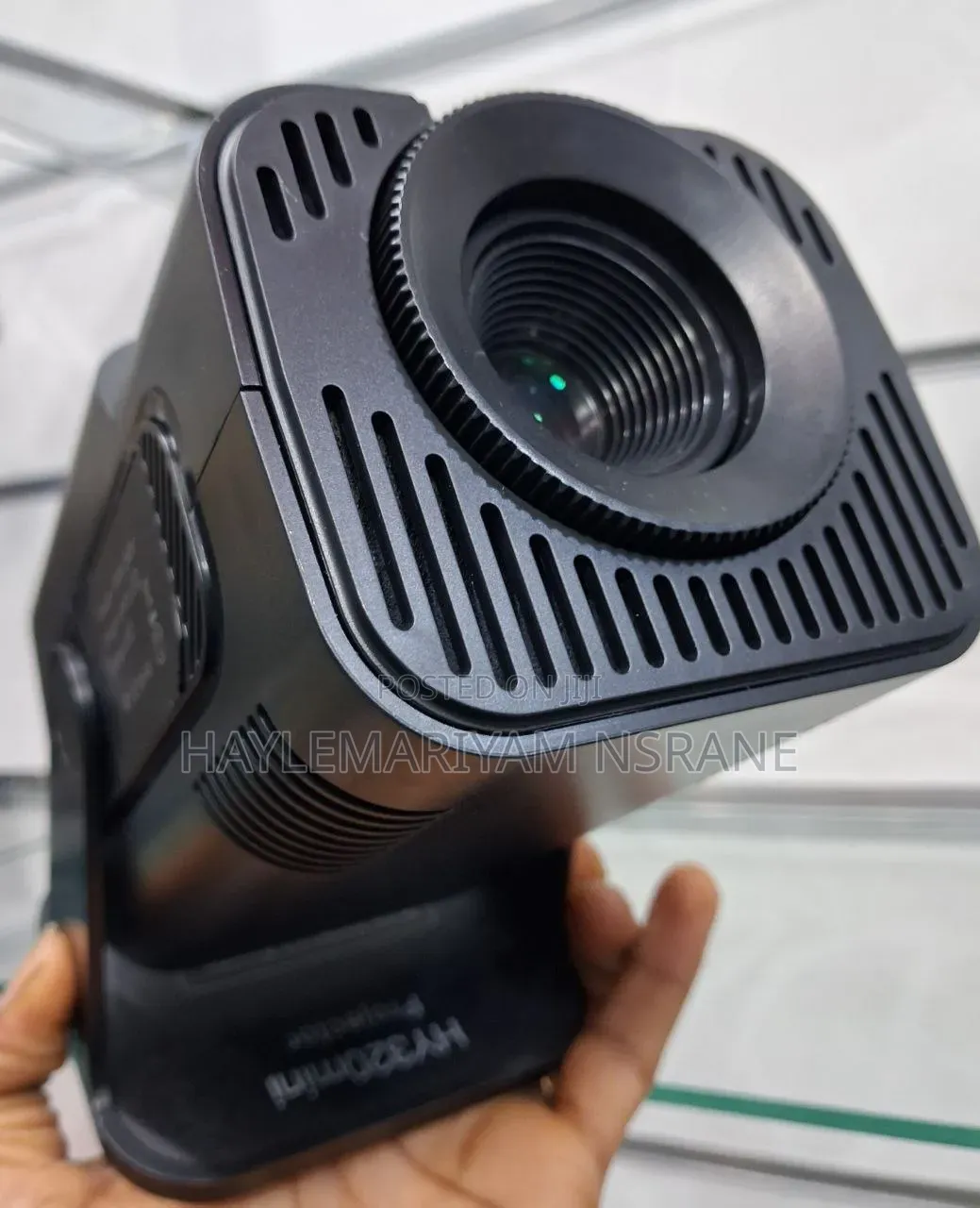 HY320 Mini Smart Portable Projector 150-200 Inch Android WiFi