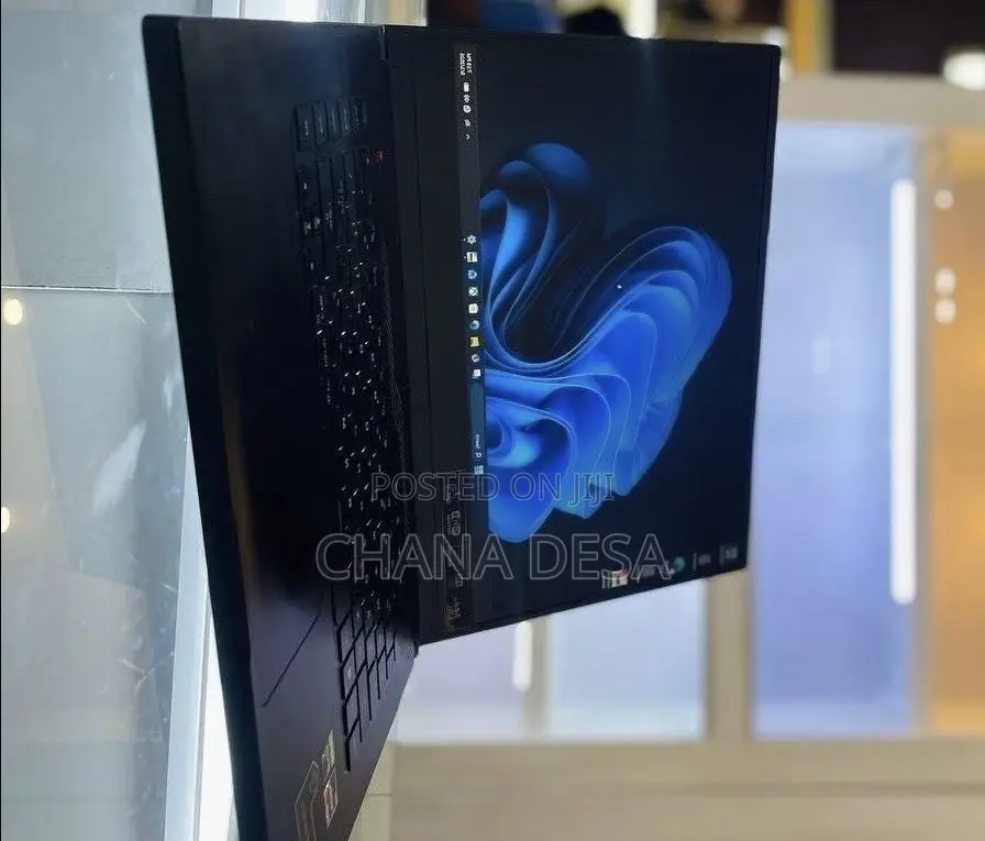 New Laptop Asus 16GB AMD Ryzen 7 SSD 512GB