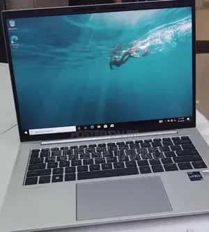 New Laptop HP EliteBook 840 G10 16GB Intel Core i7 SSD 512GB