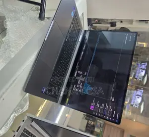 New Laptop Samsung 16GB Intel Core Ultra 7 SSD 512GB