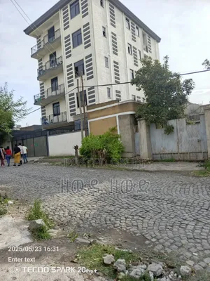Furnished 16bdrm Mansion in Akaky Kaliti for sale