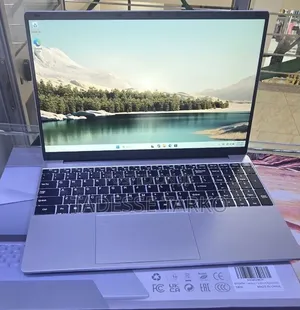 New Laptop 8GB Intel Core 2 Quad SSD 256GB