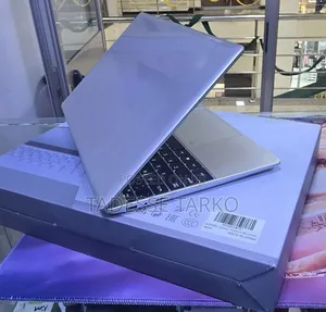 New Laptop 8GB Intel Core 2 Quad SSD 256GB