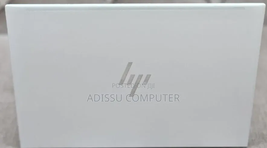 New Laptop HP EliteBook 840 G10 16GB Intel Core i5 SSD 512GB