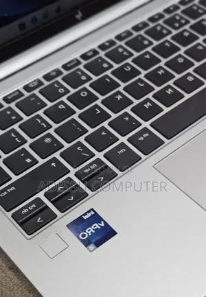 New Laptop HP EliteBook 840 G10 16GB Intel Core i5 SSD 512GB