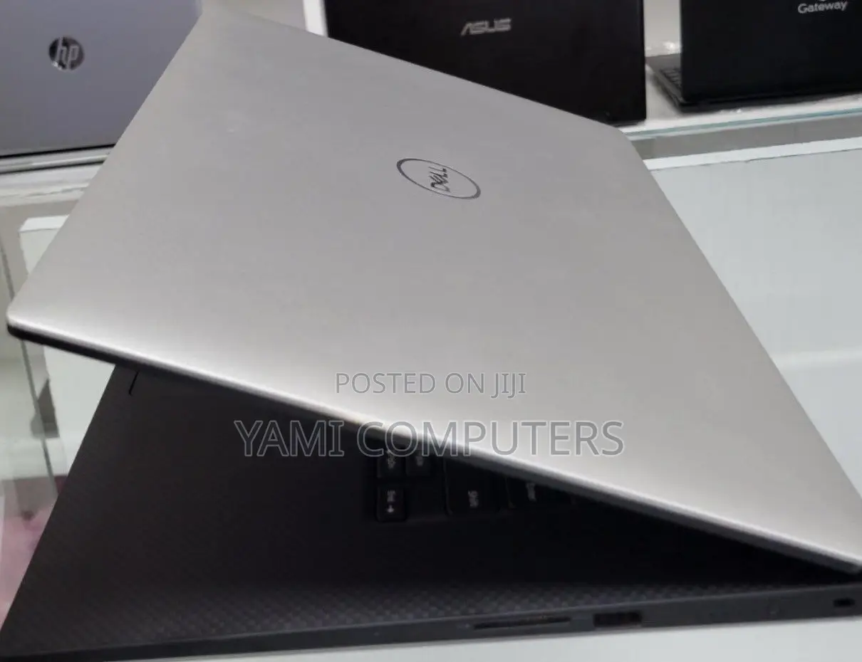 New Laptop Dell Precision 5530 16GB Intel Core i7 SSD 512GB