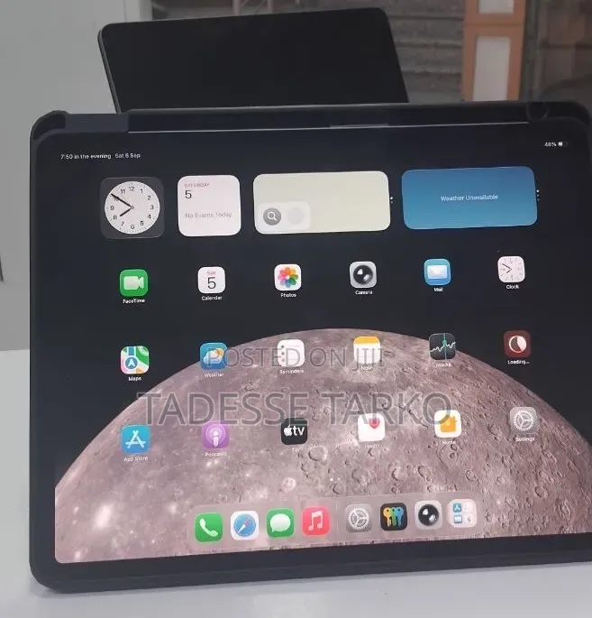 New Apple iPad Pro 1 TB Silver