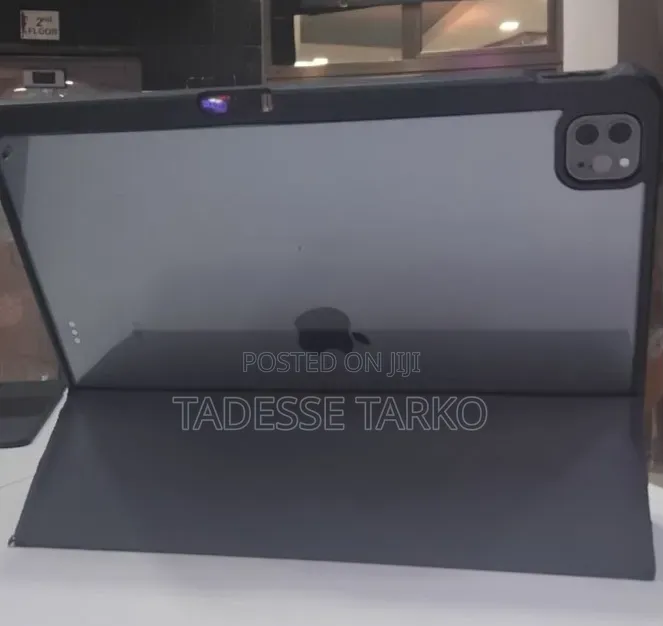 New Apple iPad Pro 1 TB Silver