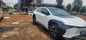 Toyota bZ4X 2022 White
