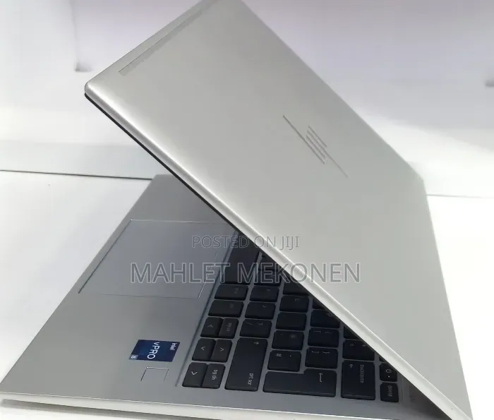 New Laptop HP EliteBook 840 16GB Intel Core i5 SSD 512GB