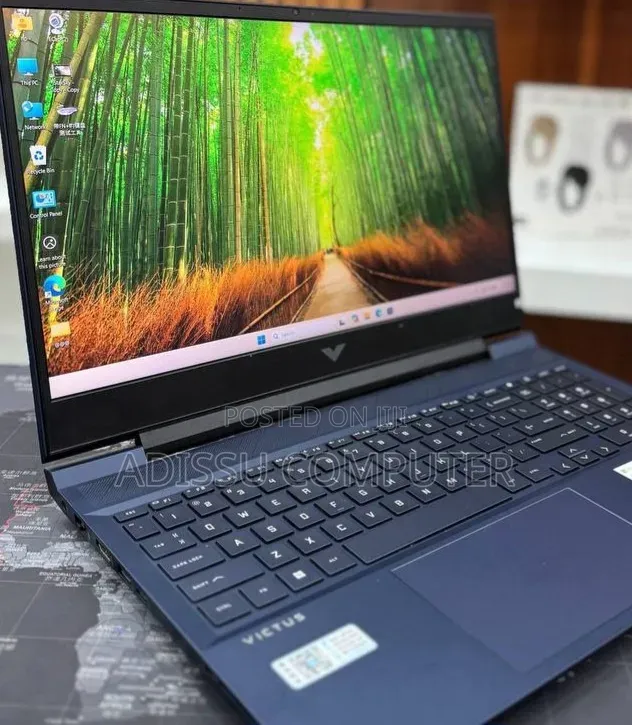 New Laptop HP Victus 16 16GB Intel Core i7 SSD 512GB