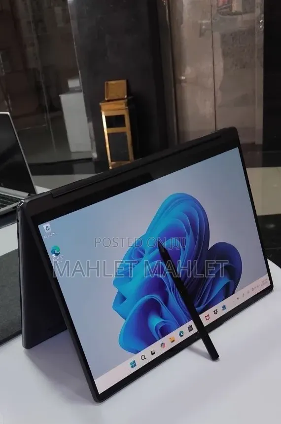 New Laptop Lenovo Yoga 9i 16GB Intel Core i7 SSD 1T