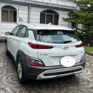 Hyundai Kona 2022 White