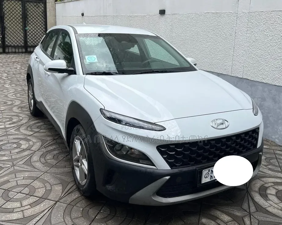 Hyundai Kona 2022 White