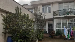 3bdrm House in Cmc, Yeka for sale