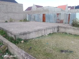 8bdrm House in Bishoftu Dukem, East Shewa for sale