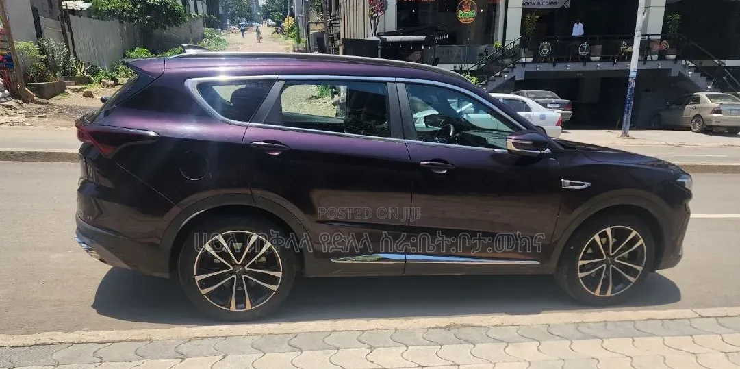 Jetour X70 Plus 2022 Burgundy
