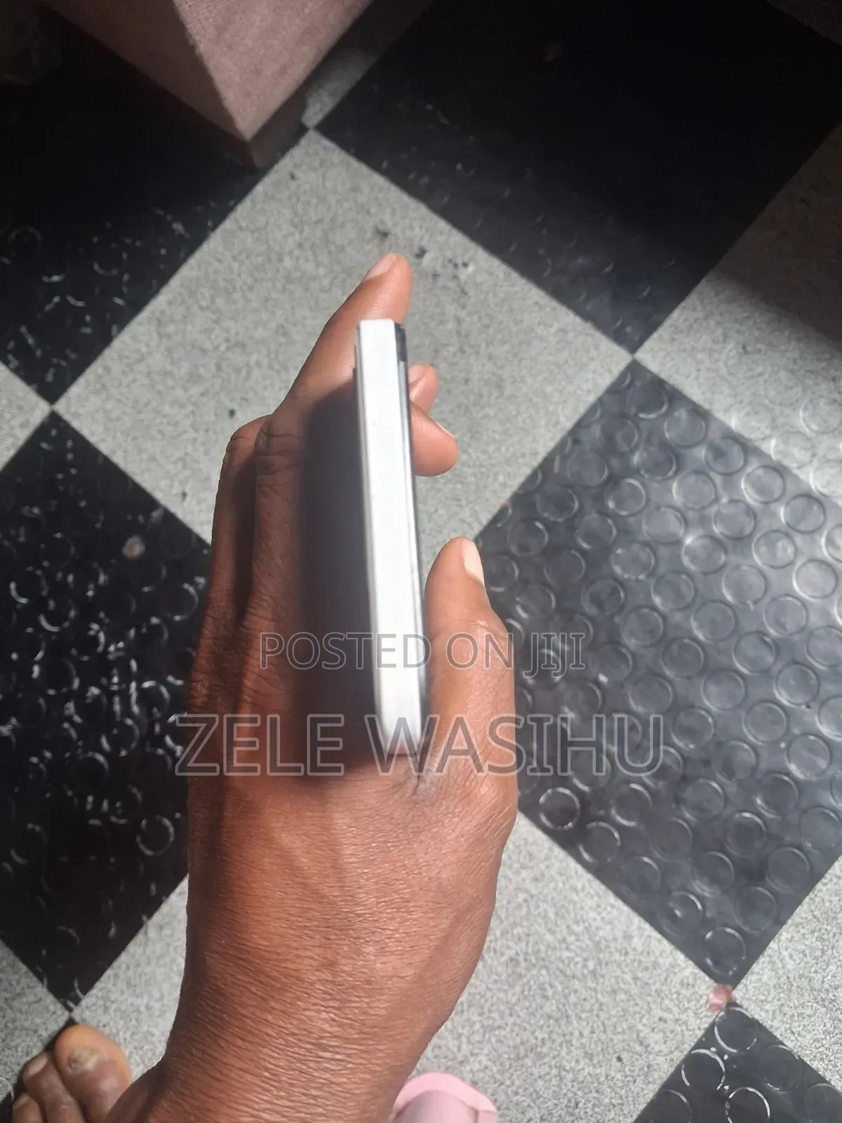 Infinix Smart 7 HD 64 GB White