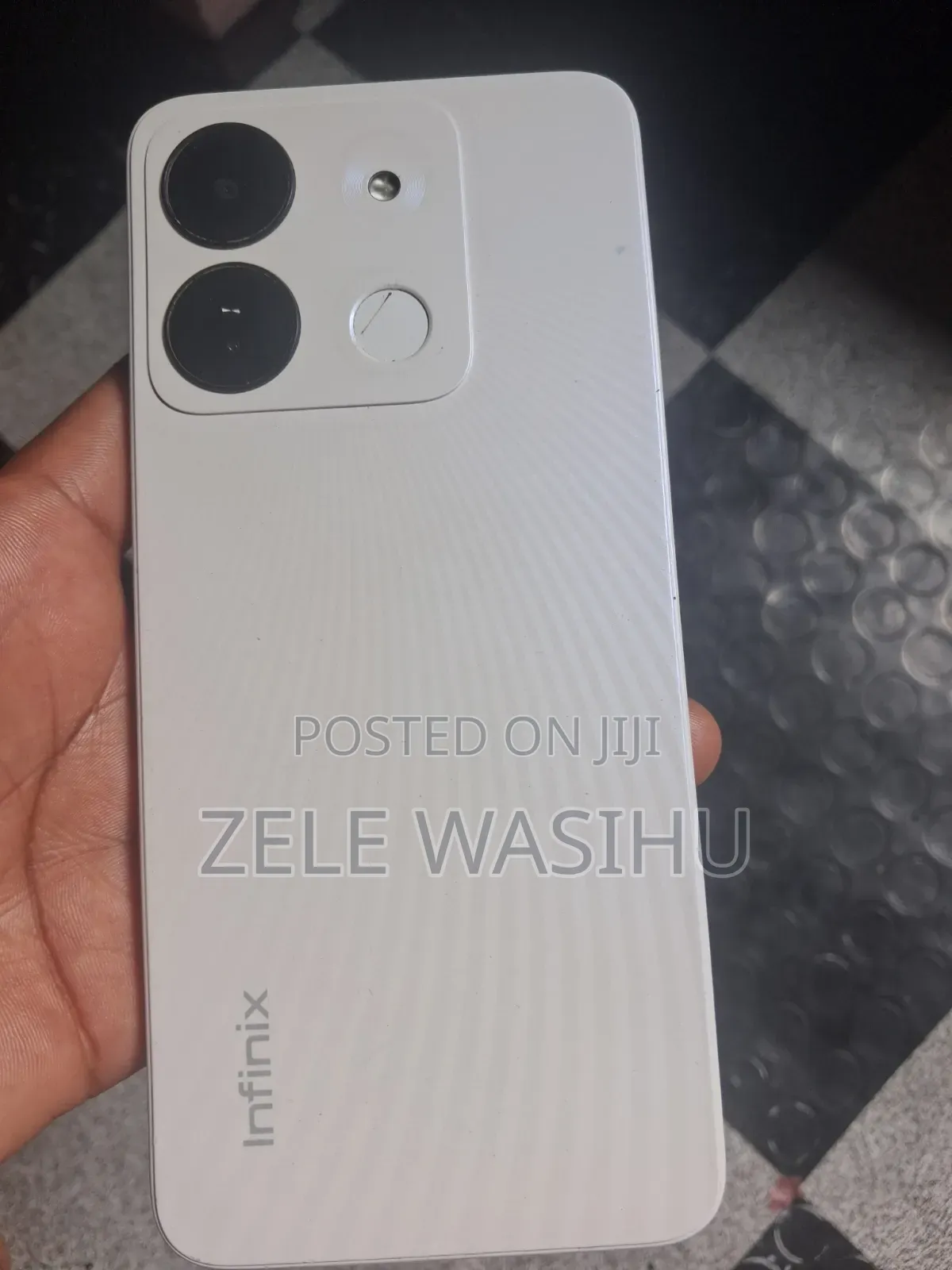 Infinix Smart 7 HD 64 GB White