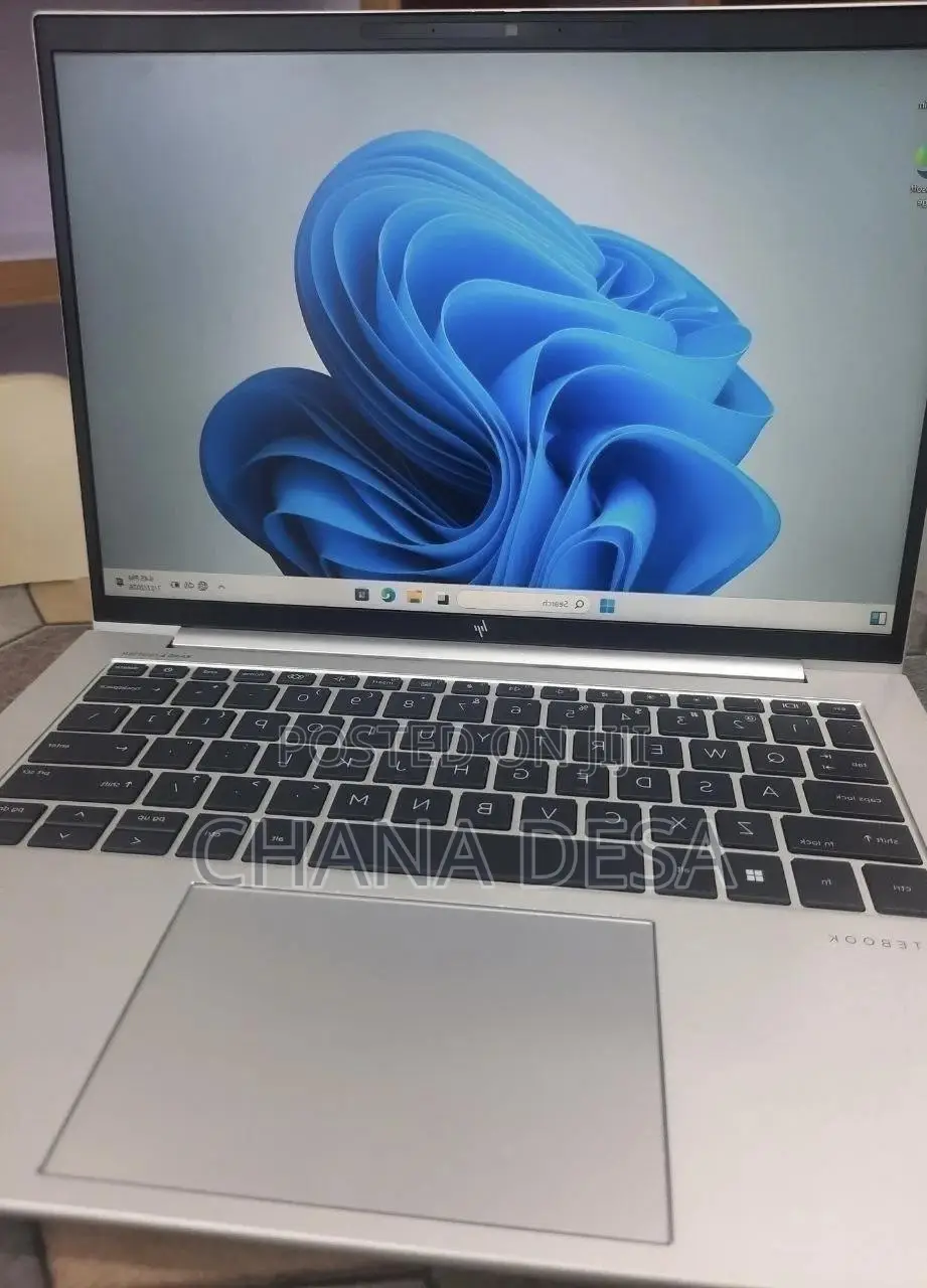 New Laptop HP EliteBook 840 G9 16GB Intel Core i7 SSD 512GB