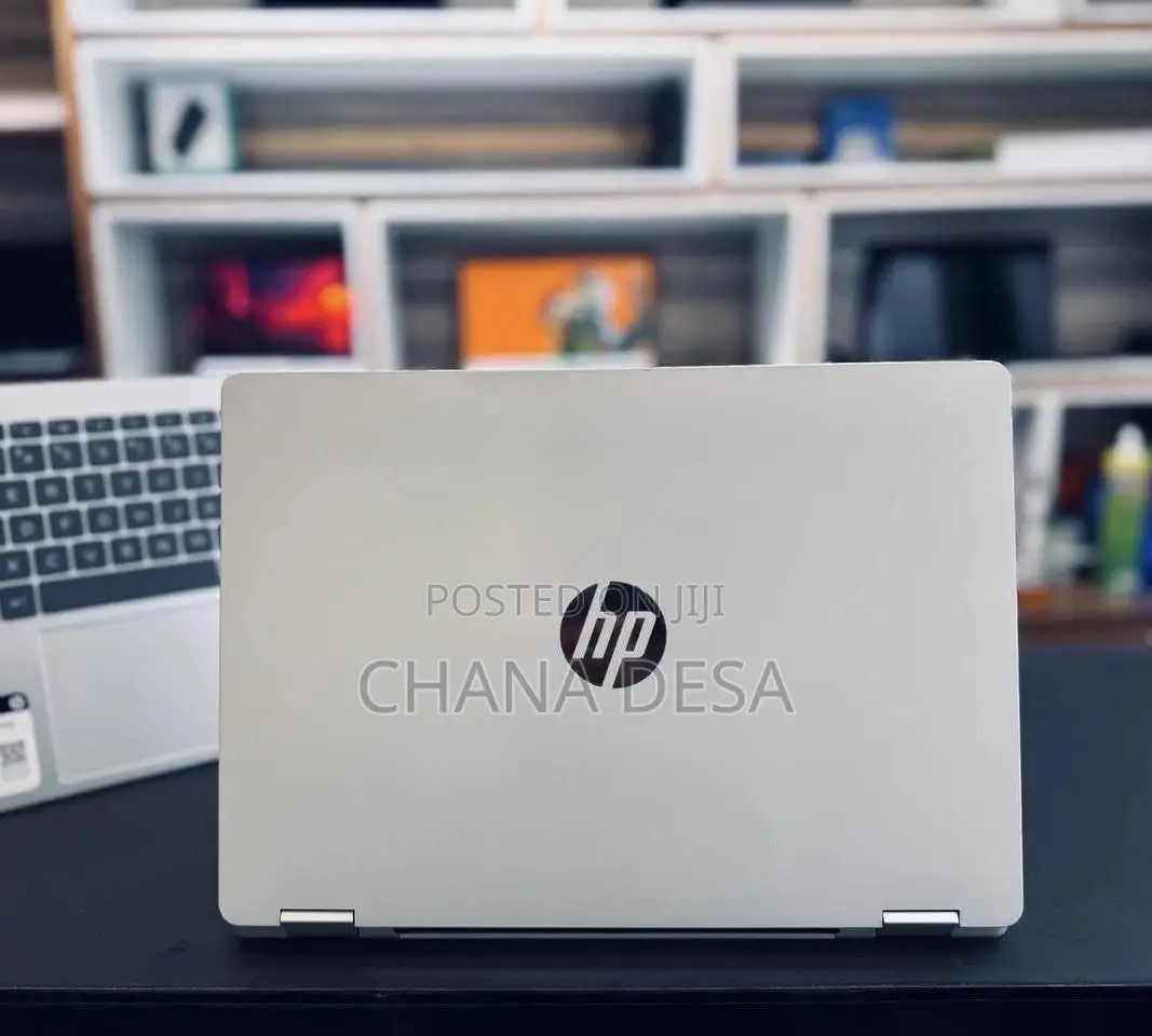 New Laptop HP OmniBook 5 Flip 16GB Intel Core 7 SSD 512GB