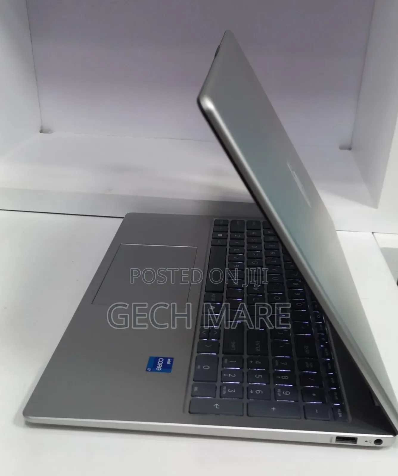 New Laptop HP Stream Notebook 16GB Intel Core i7 SSD 512GB
