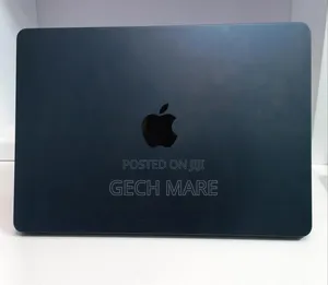 New Laptop Apple MacBook Pro 2021 M1 8GB Apple M1 Pro SSD 256GB