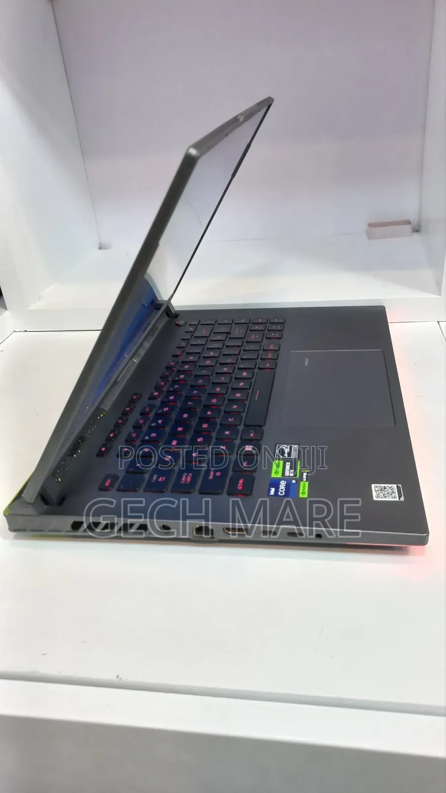New Laptop Asus ROG Strix G15 16GB Intel Core i9 SSD 1T