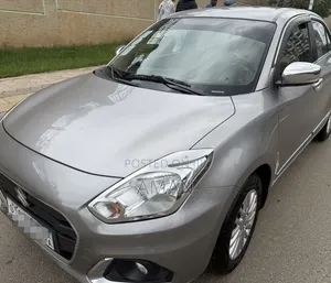 Suzuki Dzire 2022 Silver