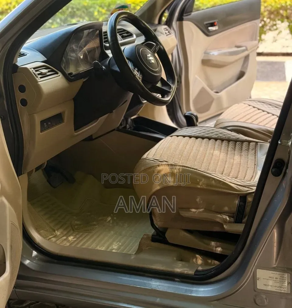 Suzuki Dzire 2022 Silver