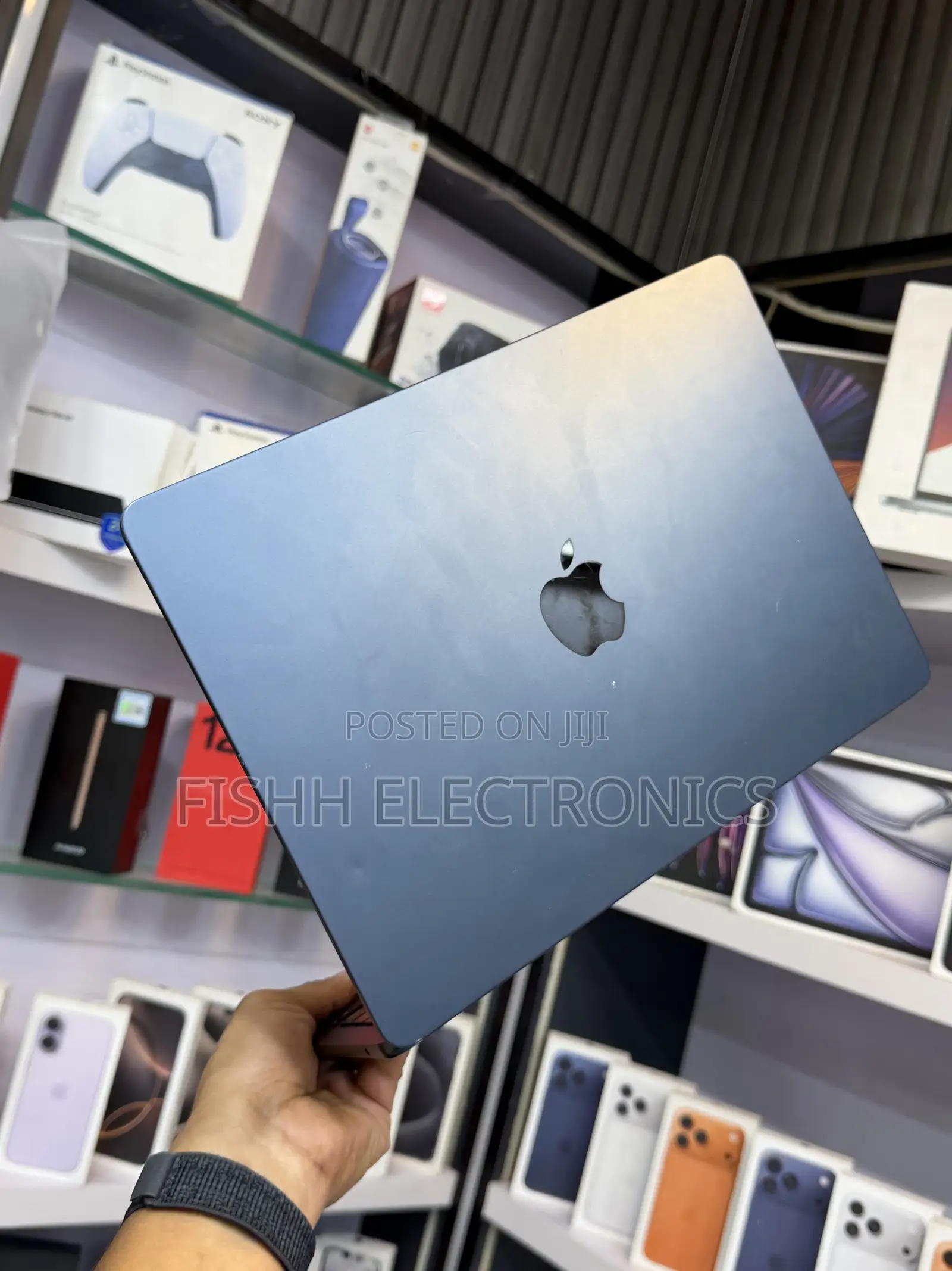 Laptop Apple MacBook Air 2023 M2 8GB Apple M2 SSD 512GB