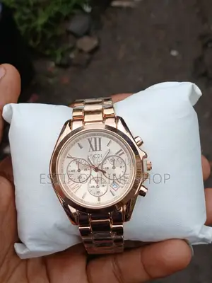 GEDI Women's Rose Gold Quartz Watch