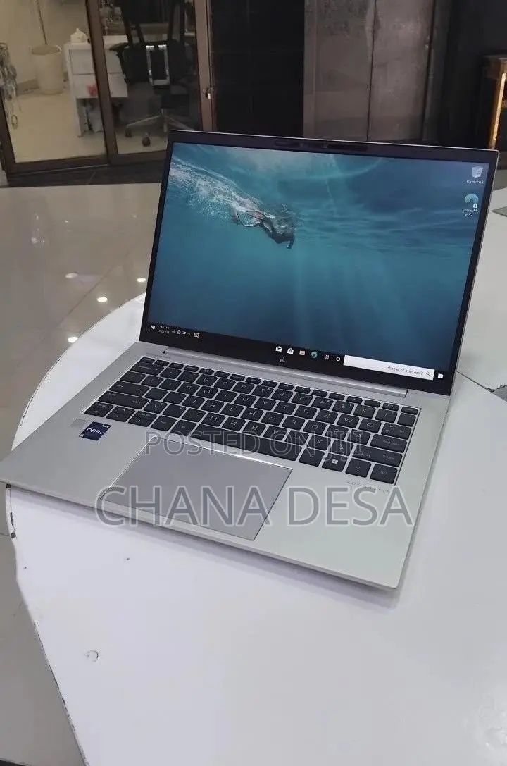 New Laptop HP EliteBook 840 G10 16GB Intel Core i7 SSD 512GB