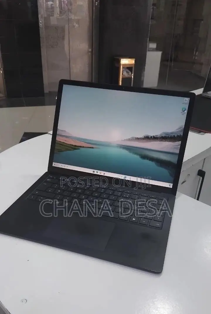 New Laptop Microsoft Surface Laptop 4 16GB Intel Core i7 SSD 512GB
