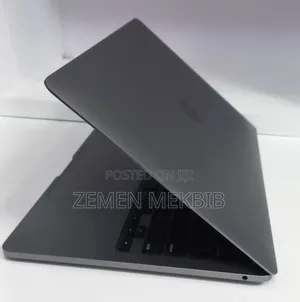 New Laptop Apple MacBook Pro 2020 8GB Apple M1 SSD 256GB